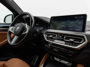 BMW X4 M40d 360  Laser DAB Panorama HUD Komfort HiFi