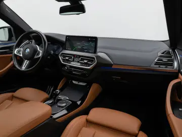 BMW X4 M40d 360  Laser DAB Panorama HUD Komfort HiFi
