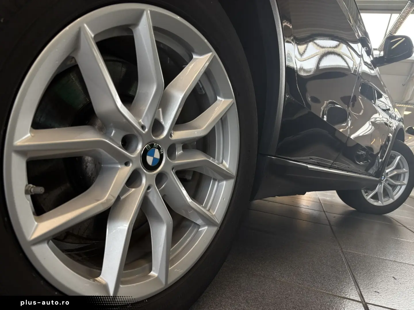 BMW X5 xDrive50e DA PA Prof HuD HK Pano AHK AdapLED