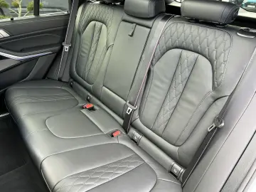 BMW X5 40 d xDrive M Sport PRO AHK H&K 22ZOLL M-SITZ