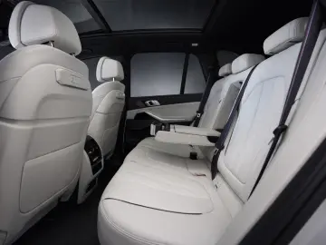 BMW X5 M60i 3x M SPORT PRO INTEGRAL INDIVIDUAL VOLL