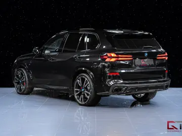 BMW X5 xDrive50e M-Sport 22  Pano Travel Carbon Tow