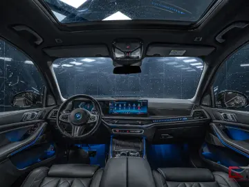 BMW X5 xDrive50e M-Sport 22  Pano Travel Carbon Tow