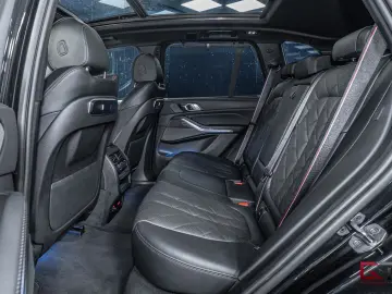 BMW X5 xDrive50e M-Sport 22  Pano Travel Carbon Tow