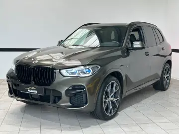 BMW X5 M50i M-SPORT Navi Leder LASER H&K HUD 21Zoll