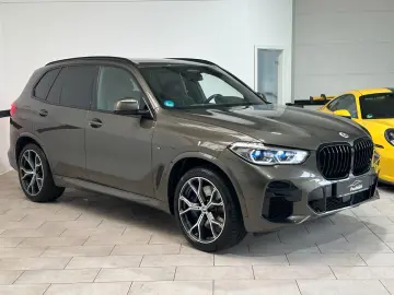 BMW X5 M50i M-SPORT Navi Leder LASER H&K HUD 21Zoll