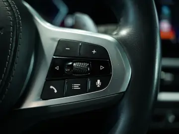 BMW X5 30 d xD M Sport  2.H  22  Pano  Garantie