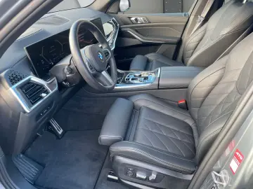 BMW X5 30d xDrive M Sport Pro AHK Pano Luft 22 360