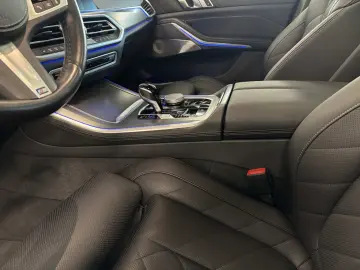 BMW X5 xDrive30d M Sport HUD PANO ACC AHK 360 KAM