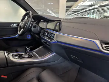 BMW X5 xDrive30d M Sport HUD PANO ACC AHK 360 KAM