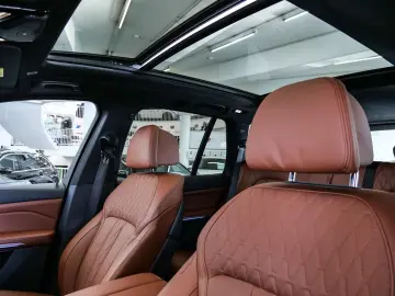 BMW X5 xDrive40d M-Sport Aut Nav HuD Laser Pano AHK