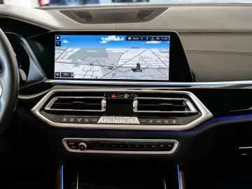 BMW X5 xDrive40d M-Sport Aut Nav HuD Laser Pano AHK