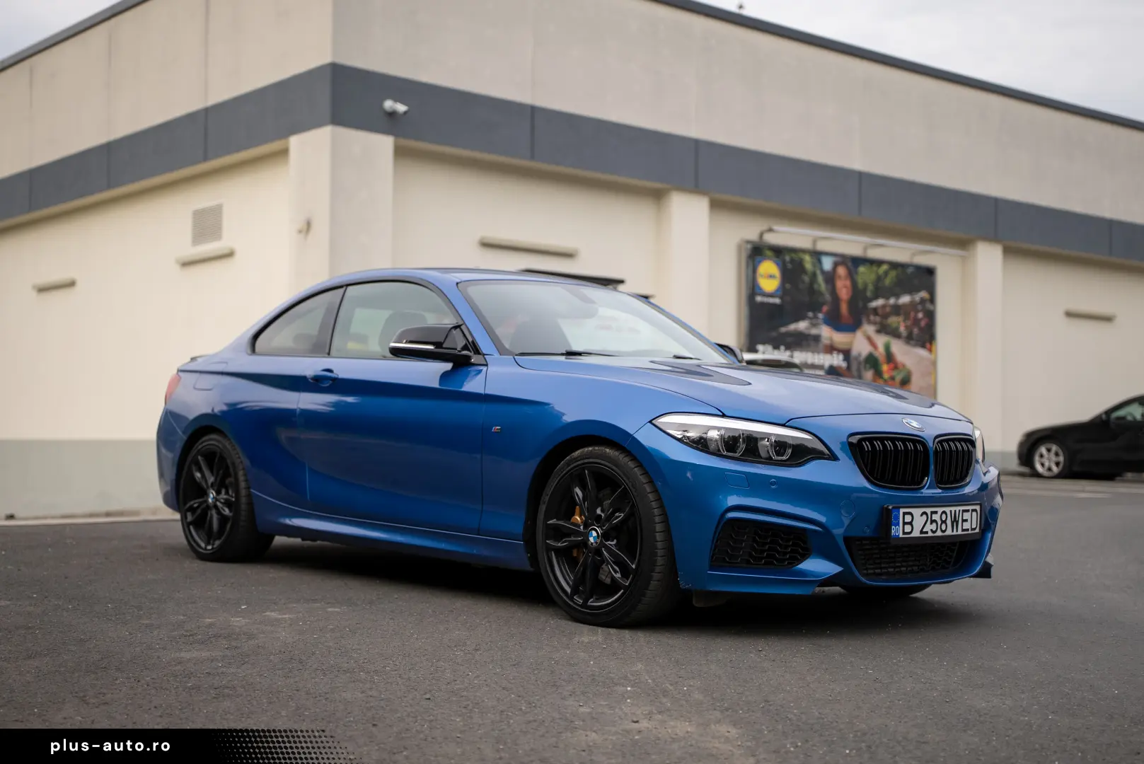 BMW M235