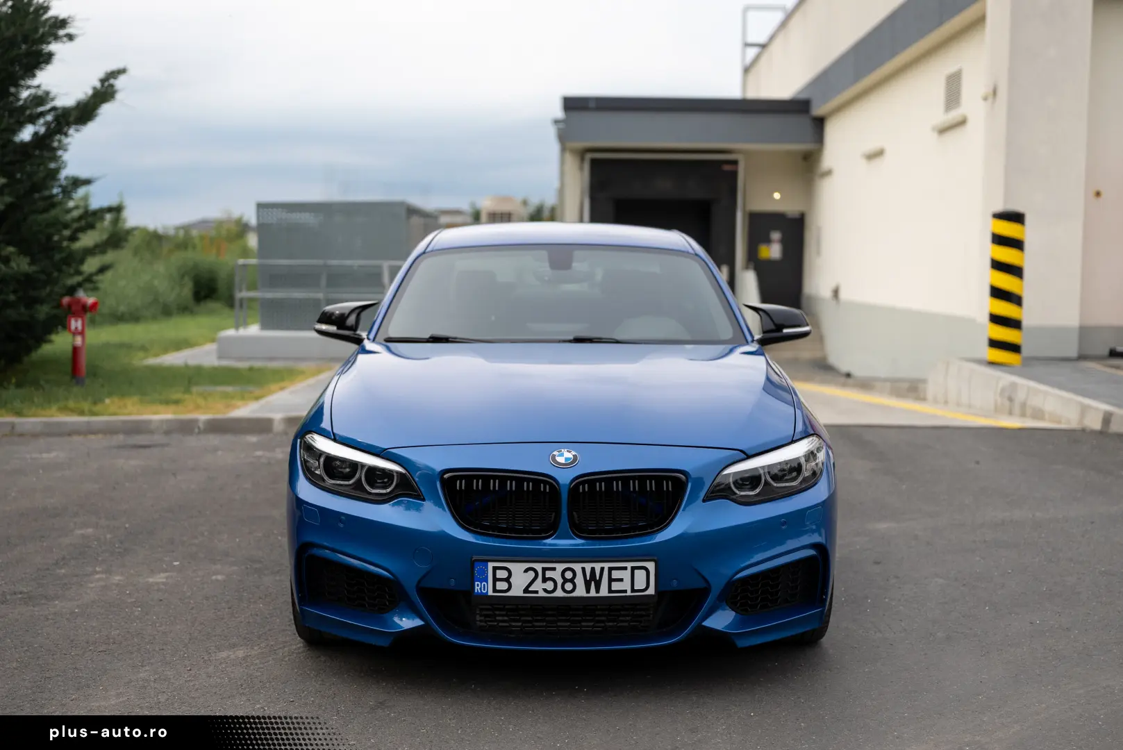 BMW M235