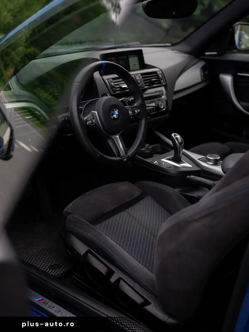 BMW M235