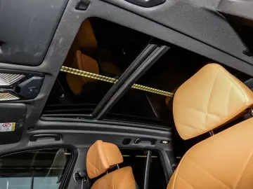 BMW X5 xDrive30d M Sport HUD PANO 360 KAM RFK NAVI