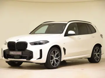 BMW X5 xDrive30d M Sport Pro Pano ACC H&K LED AHK