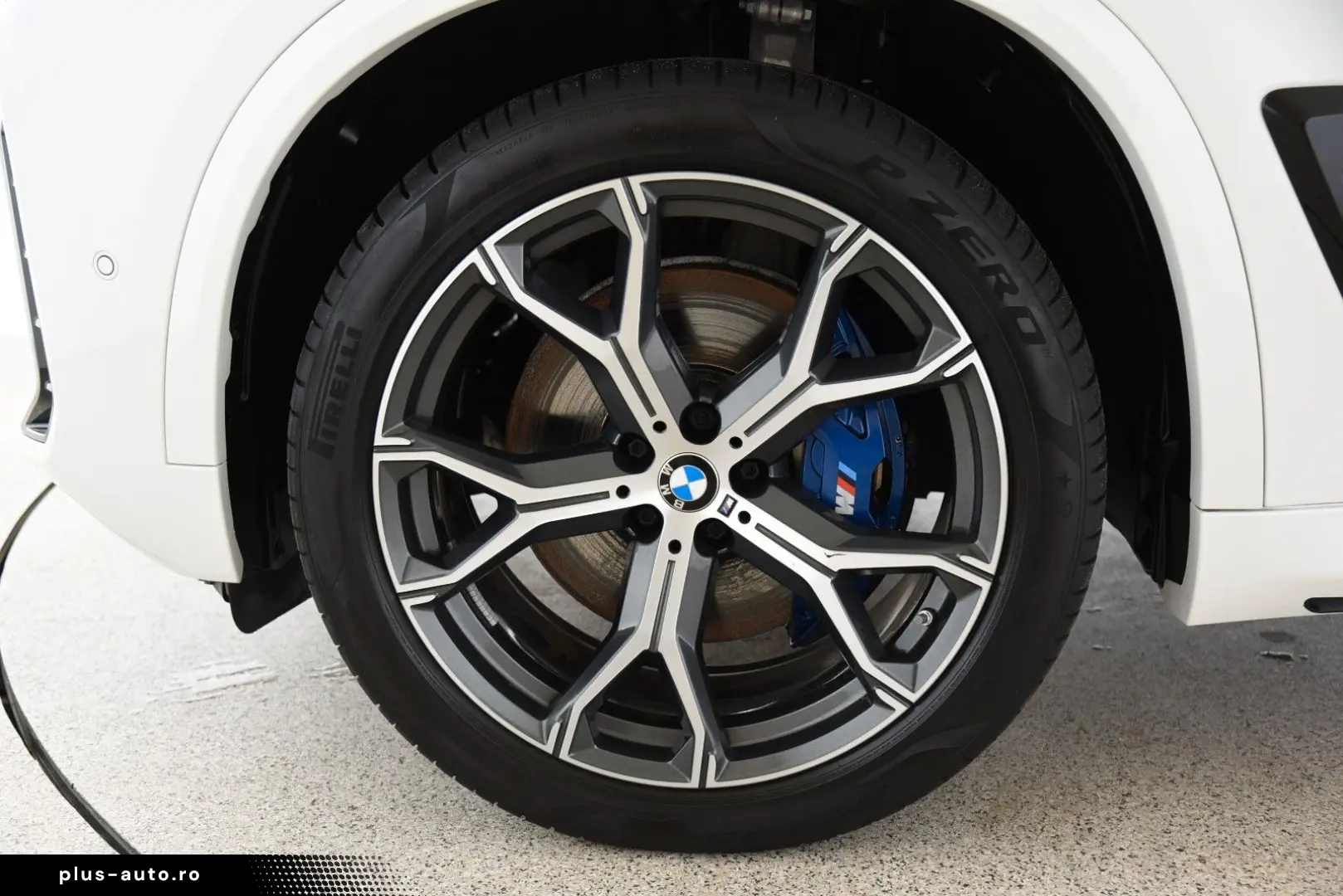BMW X5 xDrive30d M Sport Pro Pano ACC H&K LED AHK