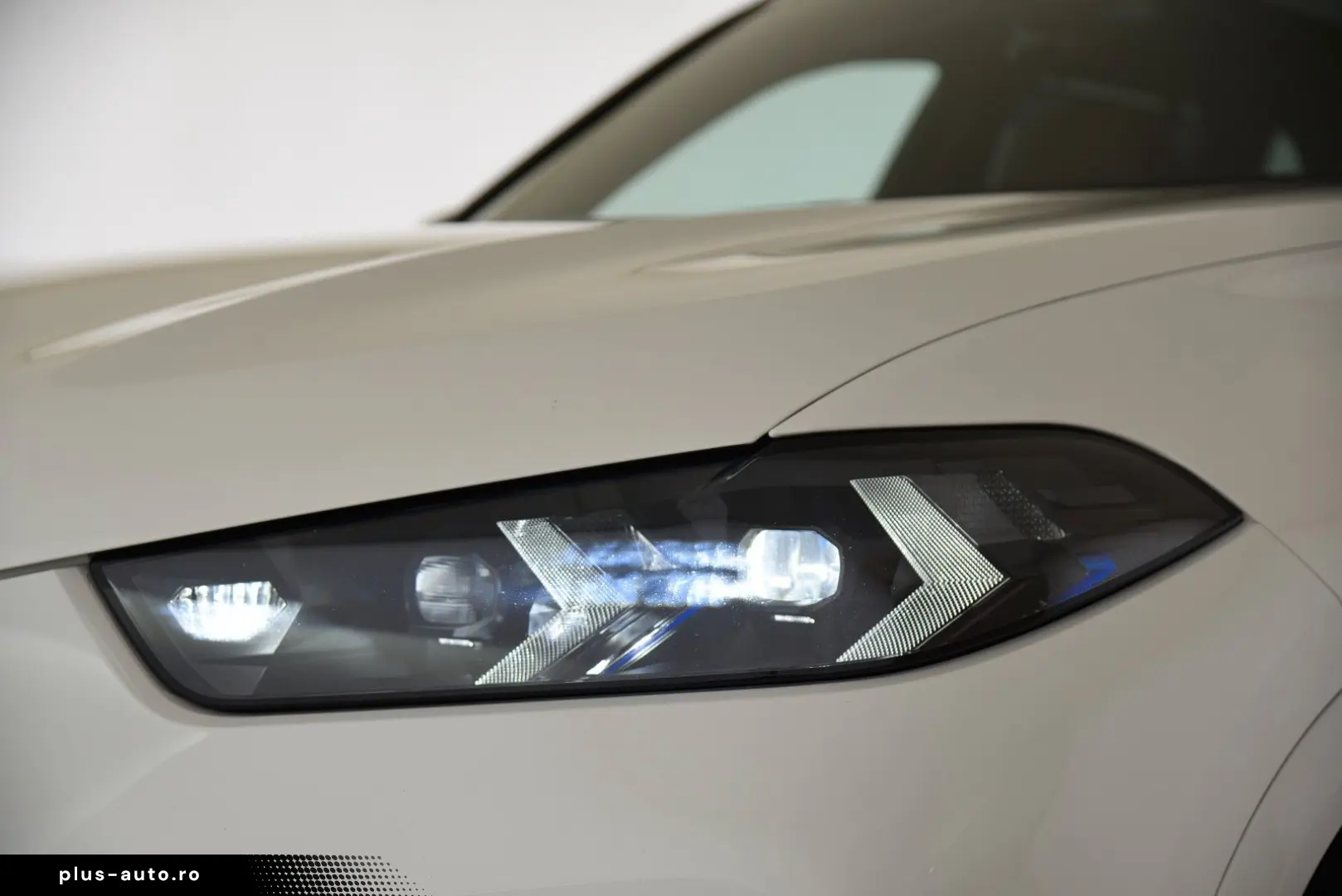 BMW X5 xDrive30d M Sport Pro Pano ACC H&K LED AHK