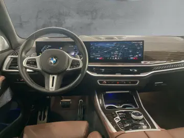 BMW X5 M60i xDrive M SPORT PRO LC PROF AHK StHzg LED