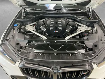 BMW X5 M60i xDrive M SPORT PRO LC PROF AHK StHzg LED