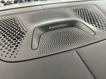 BMW X5 M60i xDrive M SPORT PRO LC PROF AHK StHzg LED