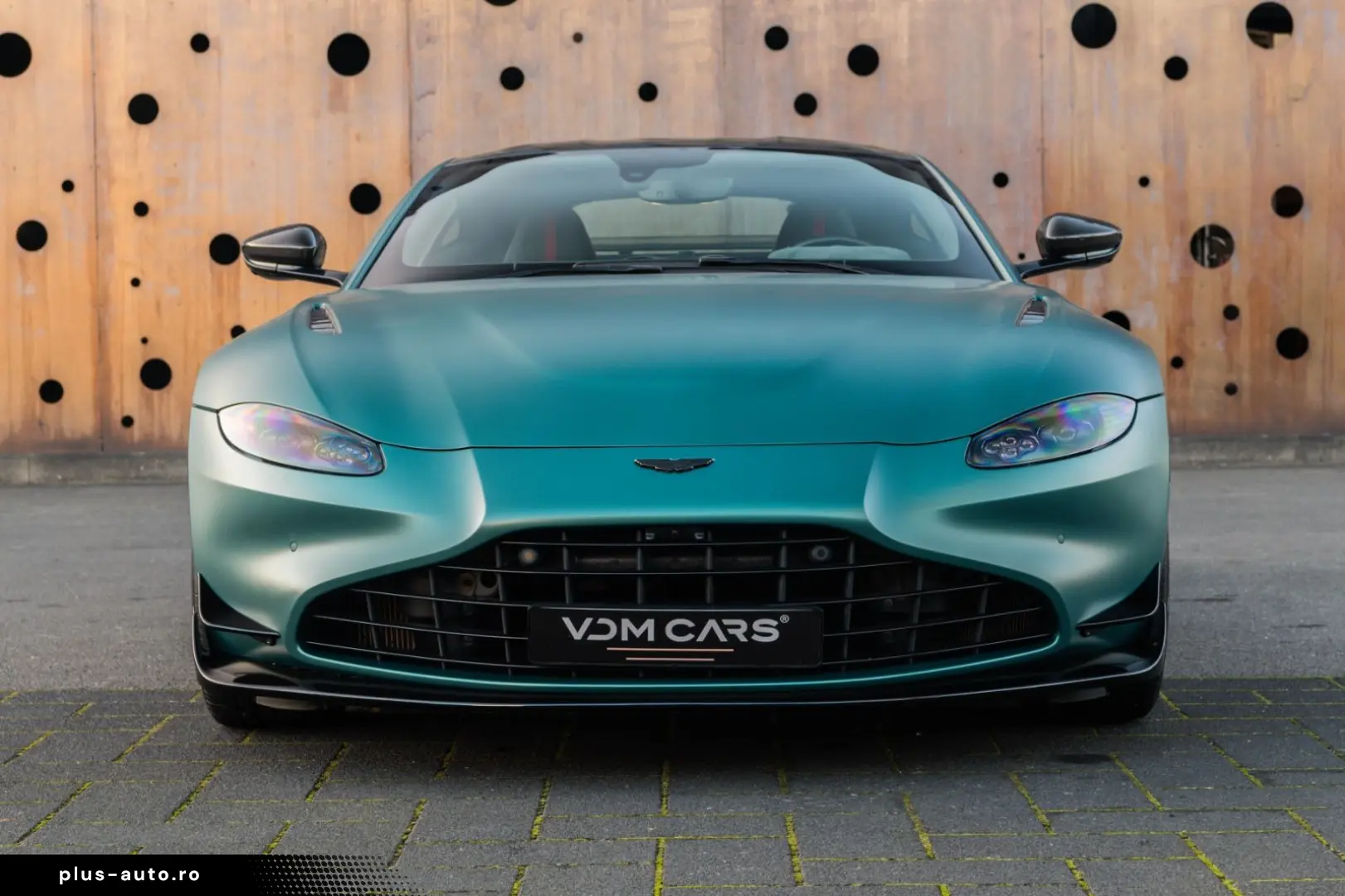 ASTON MARTIN Vantage F1  CARBON AERO INKL.ORIG.WINTERRADSATZ