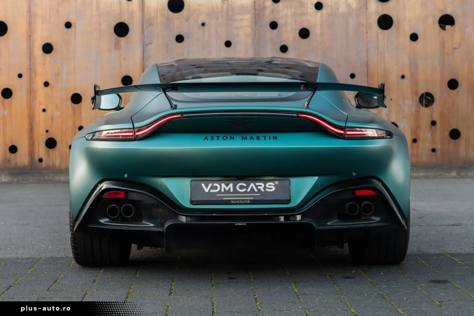 ASTON MARTIN Vantage F1  CARBON AERO INKL.ORIG.WINTERRADSATZ