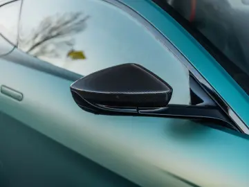 ASTON MARTIN Vantage F1  CARBON AERO INKL.ORIG.WINTERRADSATZ