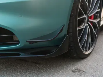 ASTON MARTIN Vantage F1  CARBON AERO INKL.ORIG.WINTERRADSATZ