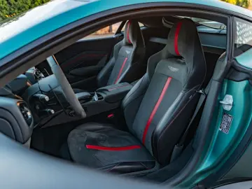 ASTON MARTIN Vantage F1  CARBON AERO INKL.ORIG.WINTERRADSATZ