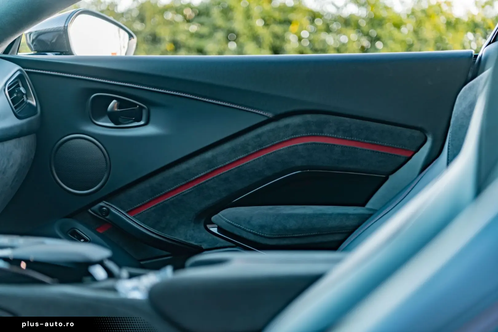 ASTON MARTIN Vantage F1  CARBON AERO INKL.ORIG.WINTERRADSATZ