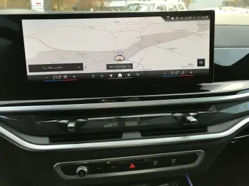 BMW X7 xDrive40d M Sport package Gesture control DAB