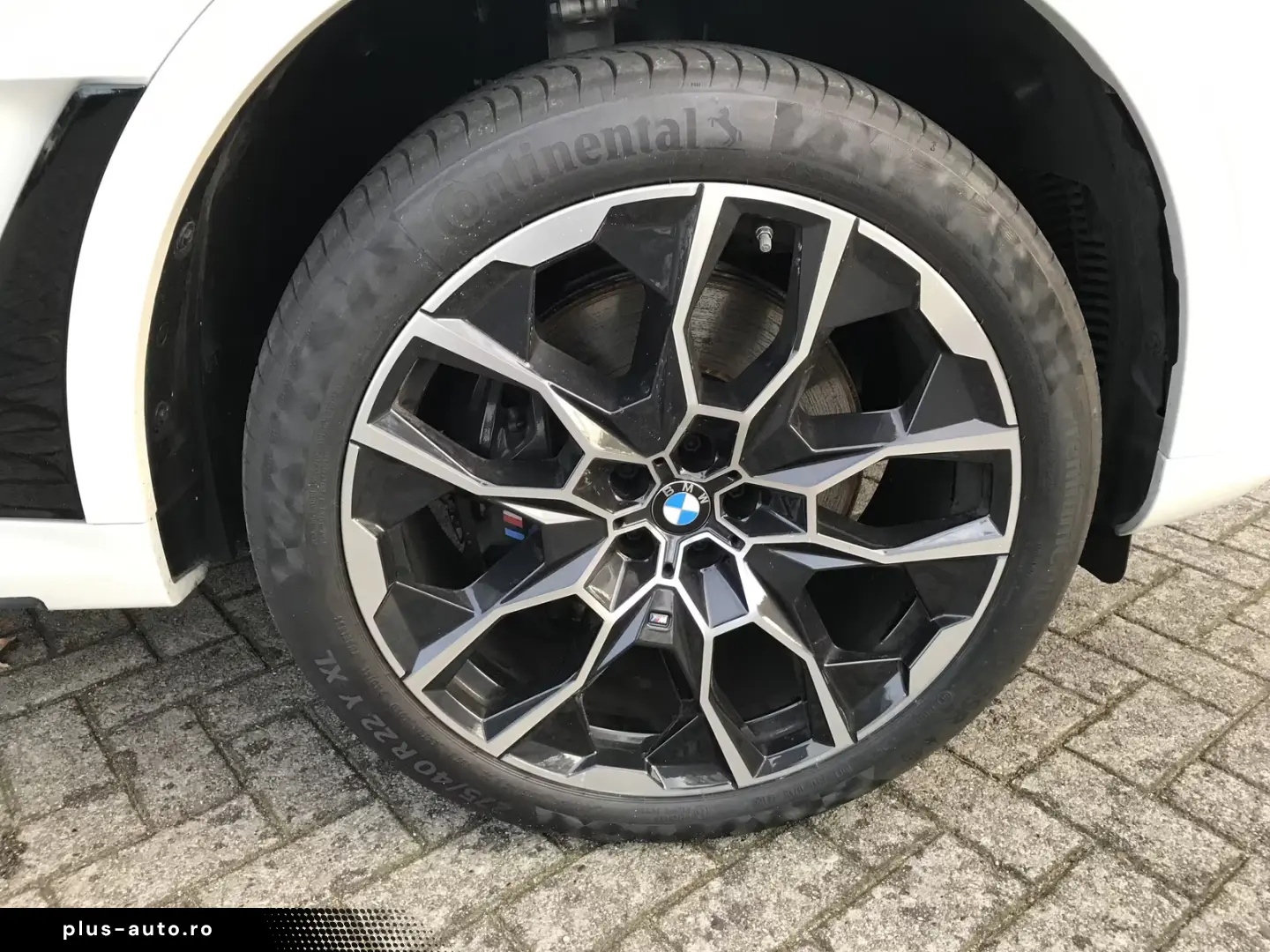 BMW X7 xDrive40d M Sport package Gesture control DAB