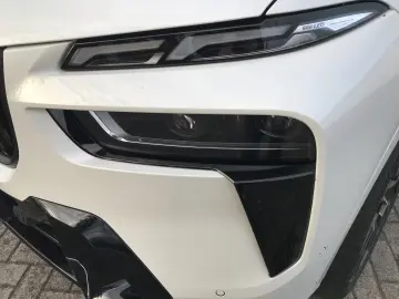 BMW X7 xDrive40d M Sport package Gesture control DAB