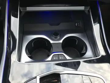 BMW X7 xDrive40d M Sport package Gesture control DAB