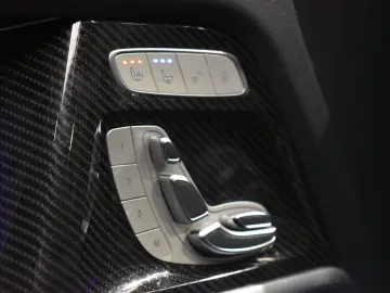 Mercedes-Benz G AMG 63 AMG Speedshift 9G-TRONIC