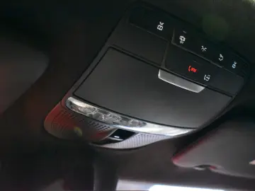 Mercedes-Benz G AMG 63 AMG Speedshift 9G-TRONIC