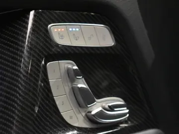 Mercedes-Benz G AMG 63 AMG Speedshift 9G-TRONIC