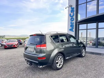 CITROEN C-CROSSER    4X4