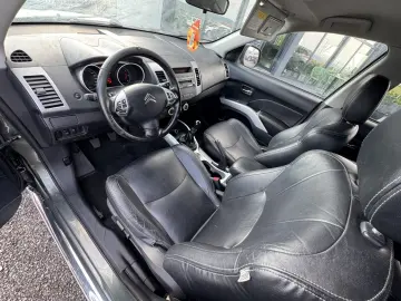 CITROEN C-CROSSER    4X4