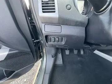 CITROEN C-CROSSER    4X4