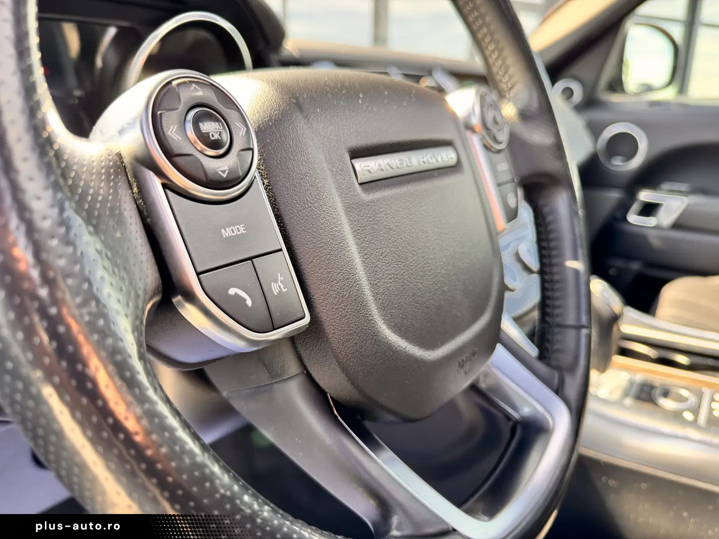 RANGE ROVER SPORT    MERIDIAN SOUND