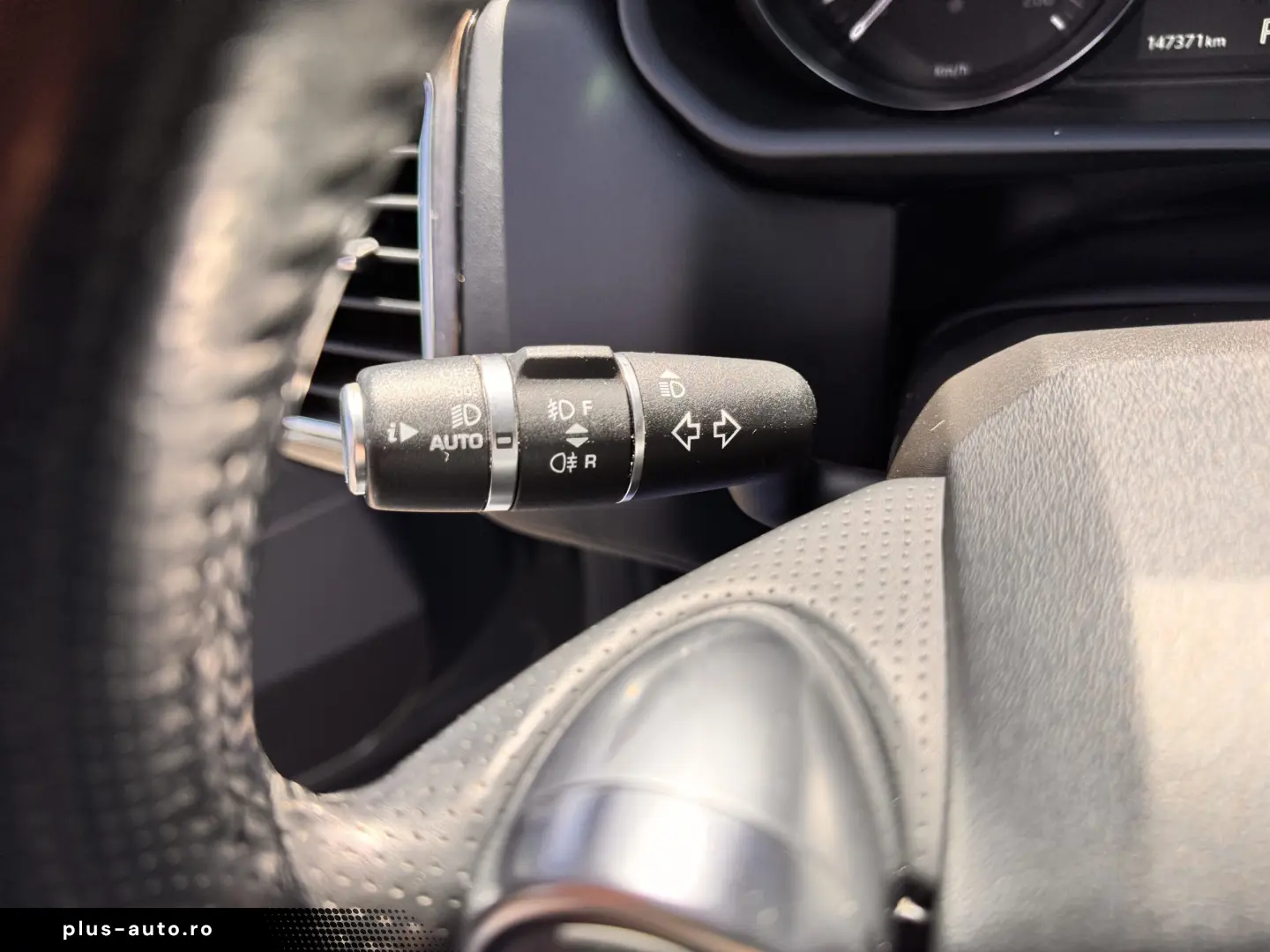 RANGE ROVER SPORT    MERIDIAN SOUND