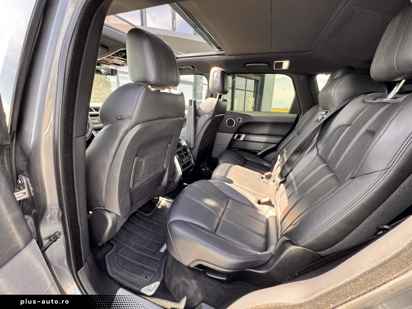 RANGE ROVER SPORT    MERIDIAN SOUND