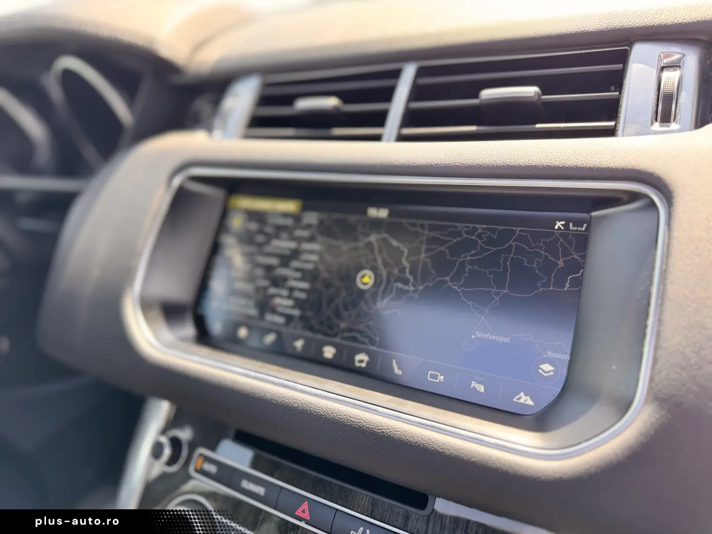 RANGE ROVER SPORT    MERIDIAN SOUND