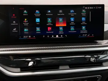 BMW X7 40i Individual Bowers&Wilkins Executive Carb