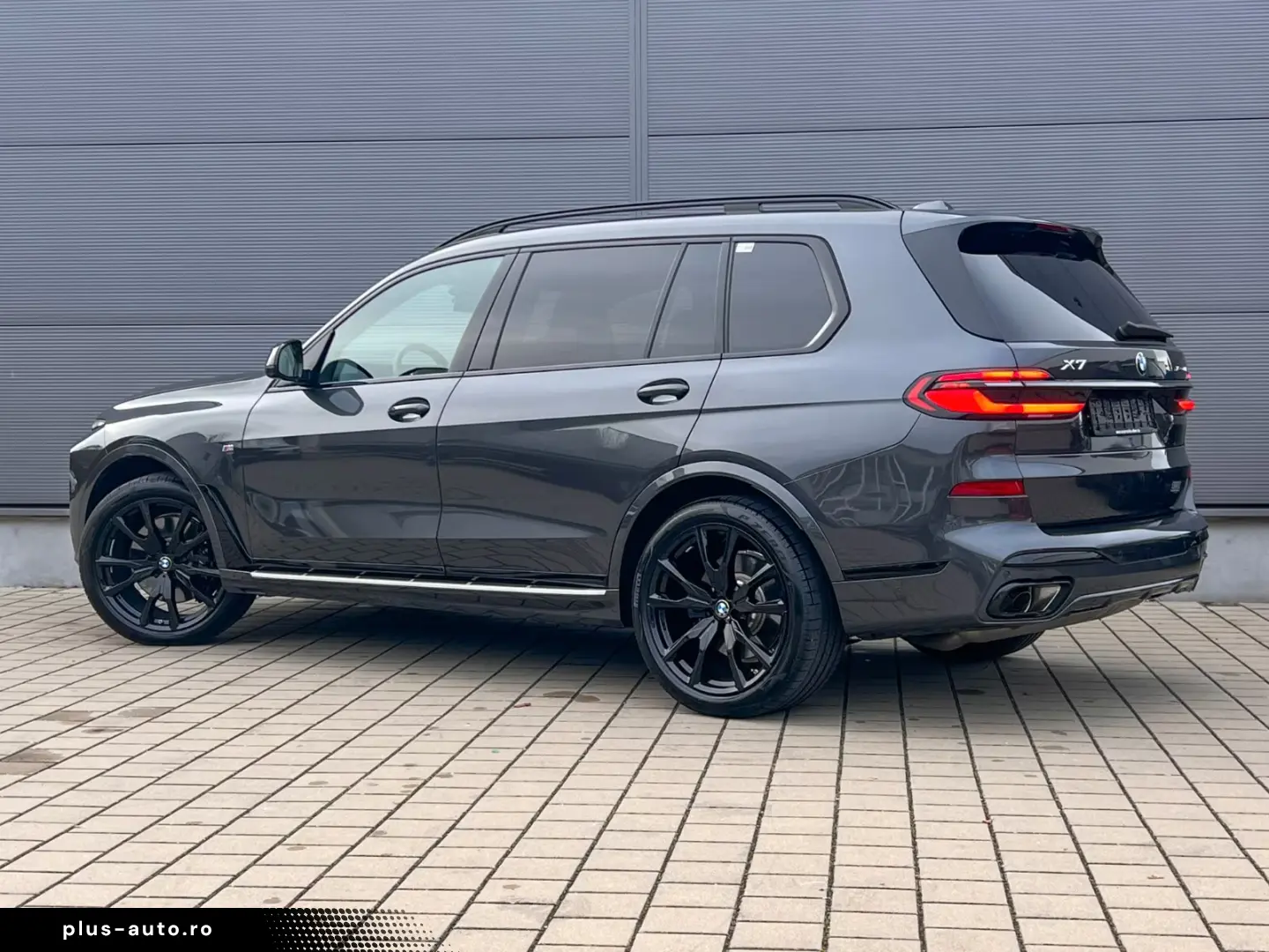 BMW X7 40i Individual Bowers&Wilkins Executive Carb