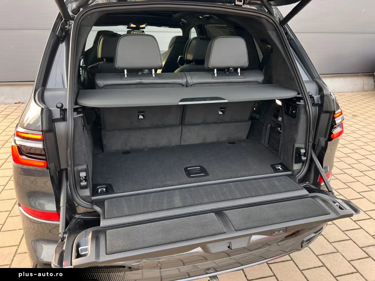 BMW X7 40i Individual Bowers&Wilkins Executive Carb