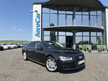 AUDI A8 QUATTRO    INTERIOR DESIGN SELECTION